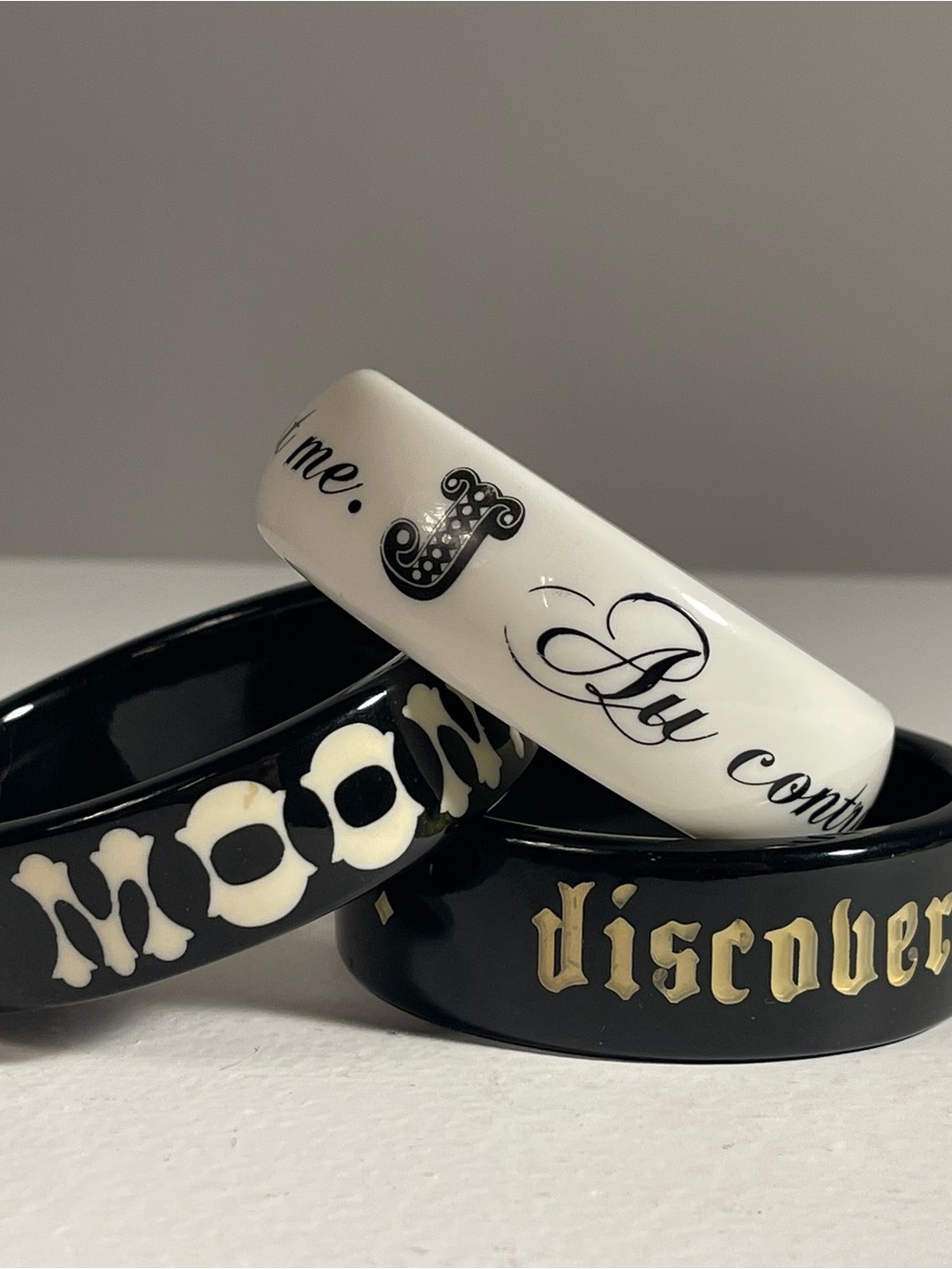 Lot of 3 Vintage Jessica Kagan Cushman Etched Resin Quote Bangles